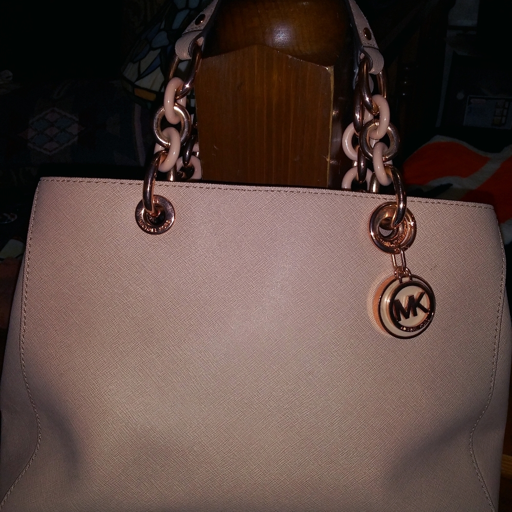 Michael Kors Cynthia purse